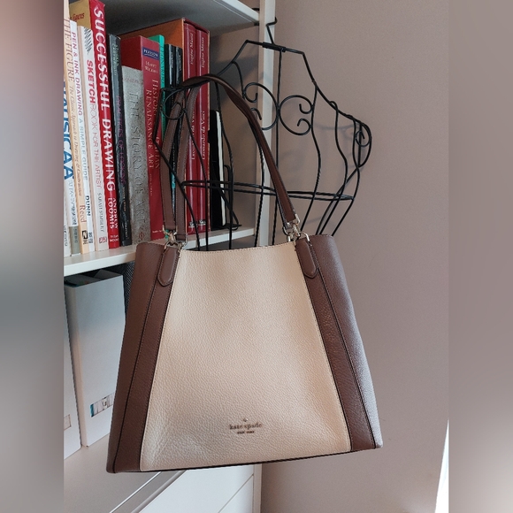 kate spade Handbags - Kate Spade Leather Shoulder Bag